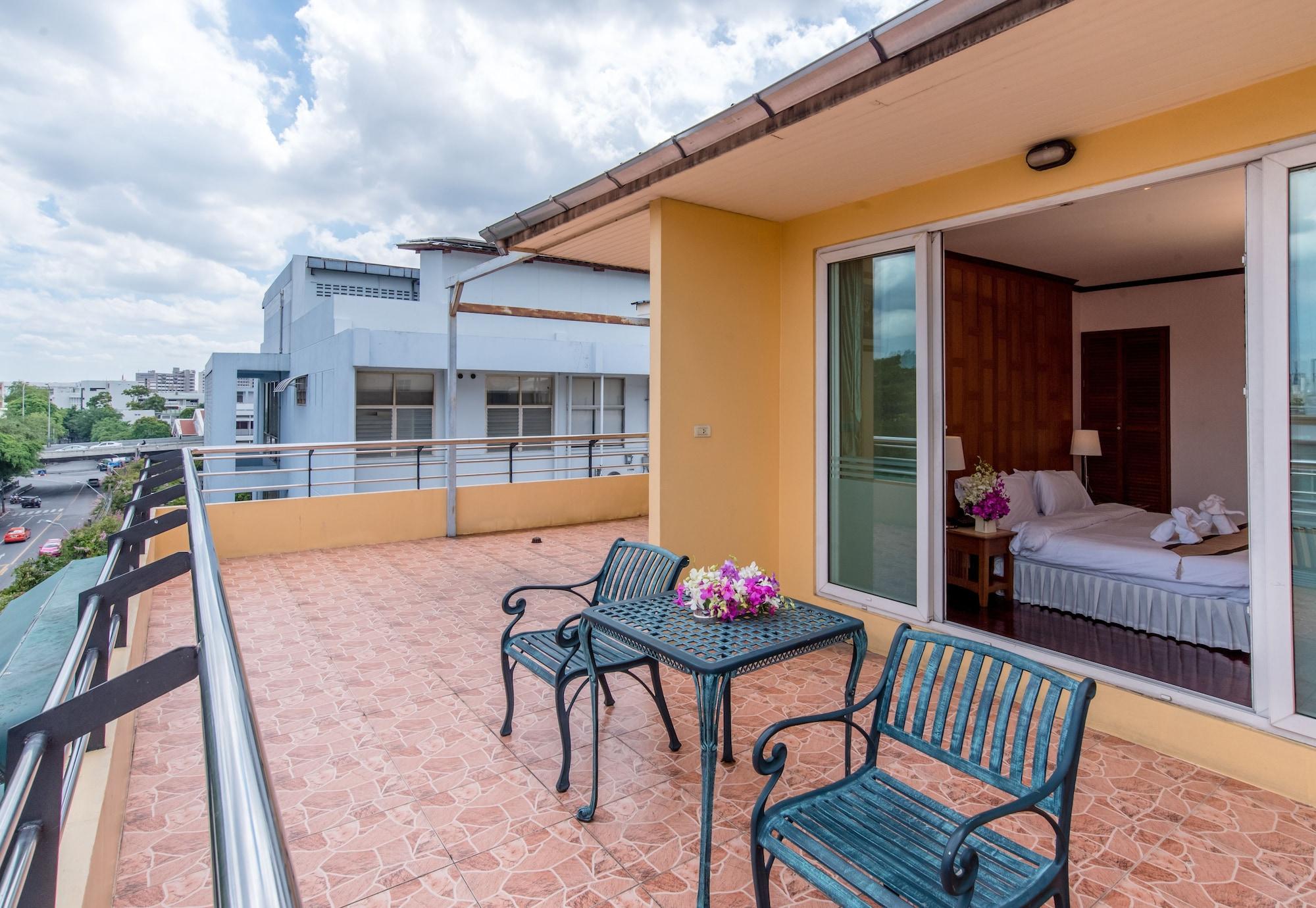 New Siam Riverside - Near Siriraj Hospital Banguecoque Exterior foto
