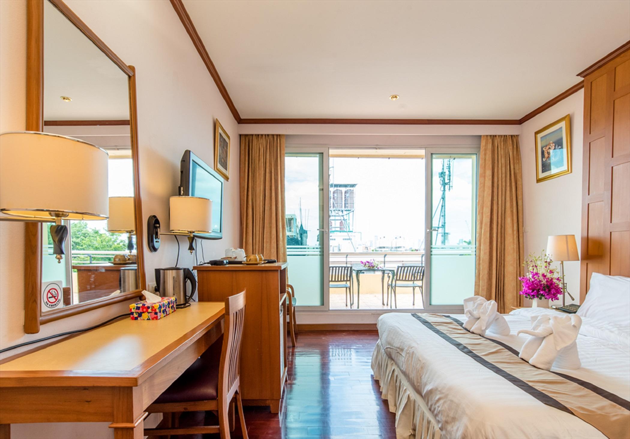 New Siam Riverside - Near Siriraj Hospital Banguecoque Exterior foto